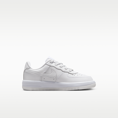 Nike Force 1 Low EasyOn Younger Kids' Shoes. Nike RO